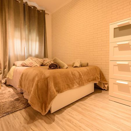 Apartamento Reisol Castelldefels Extérieur photo
