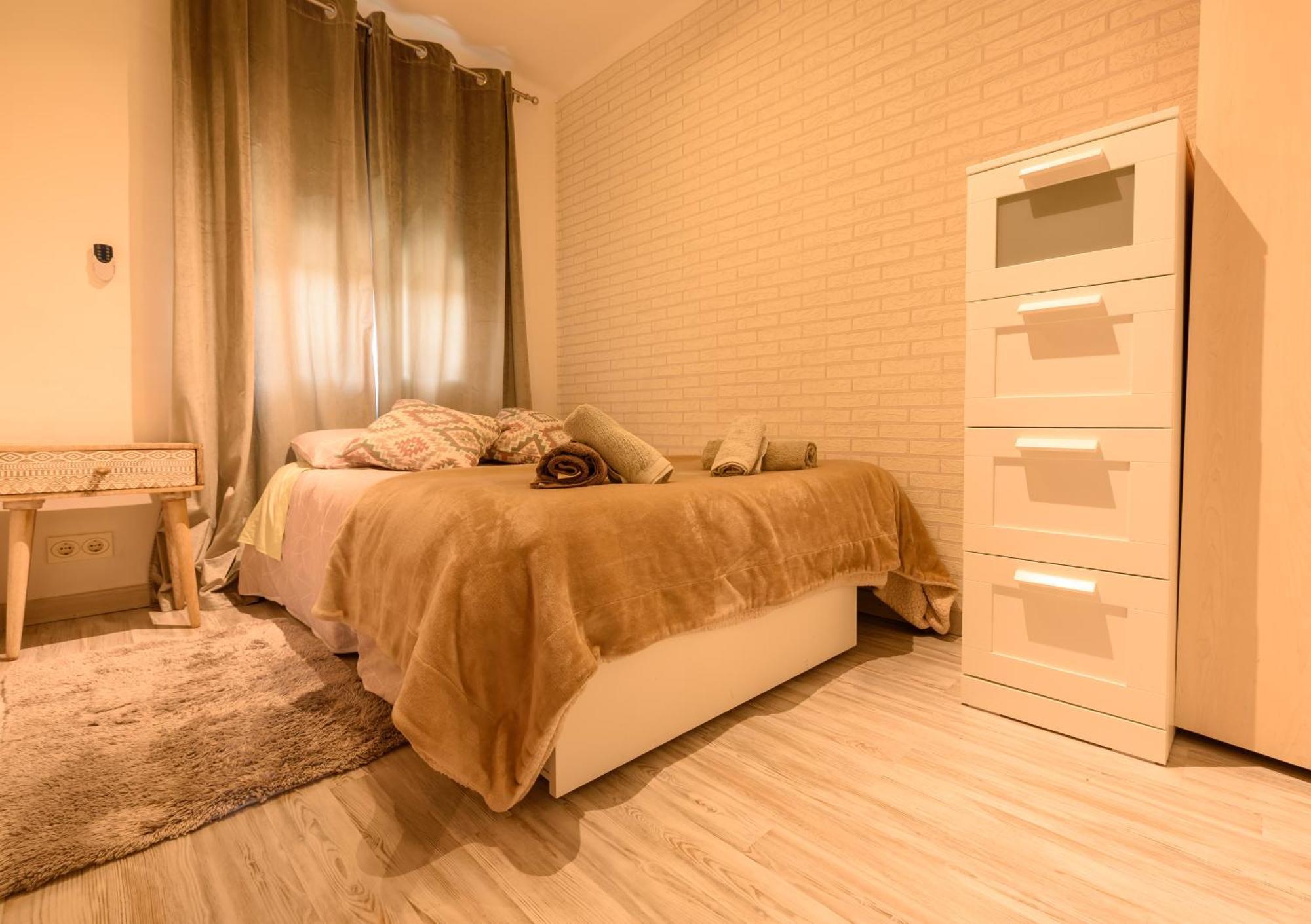 Apartamento Reisol Castelldefels Extérieur photo