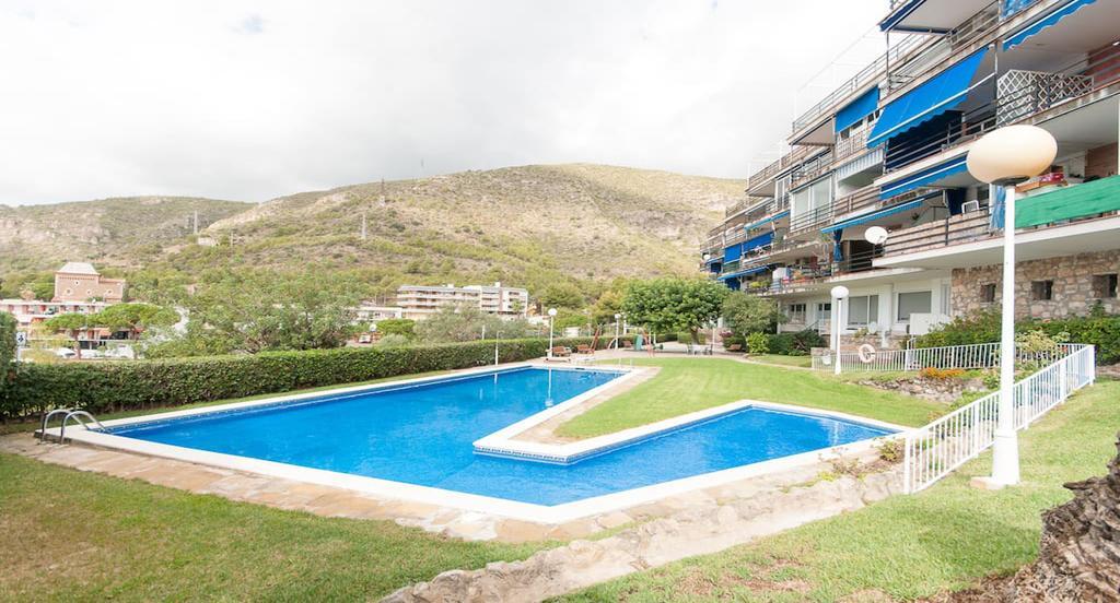 Apartamento Reisol Castelldefels Extérieur photo